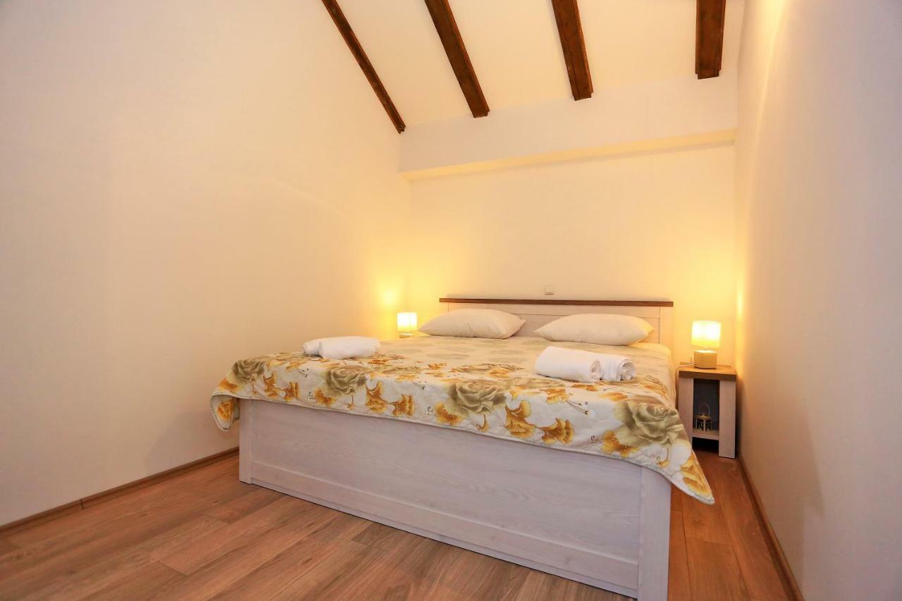 Apartment Bruno Lucija