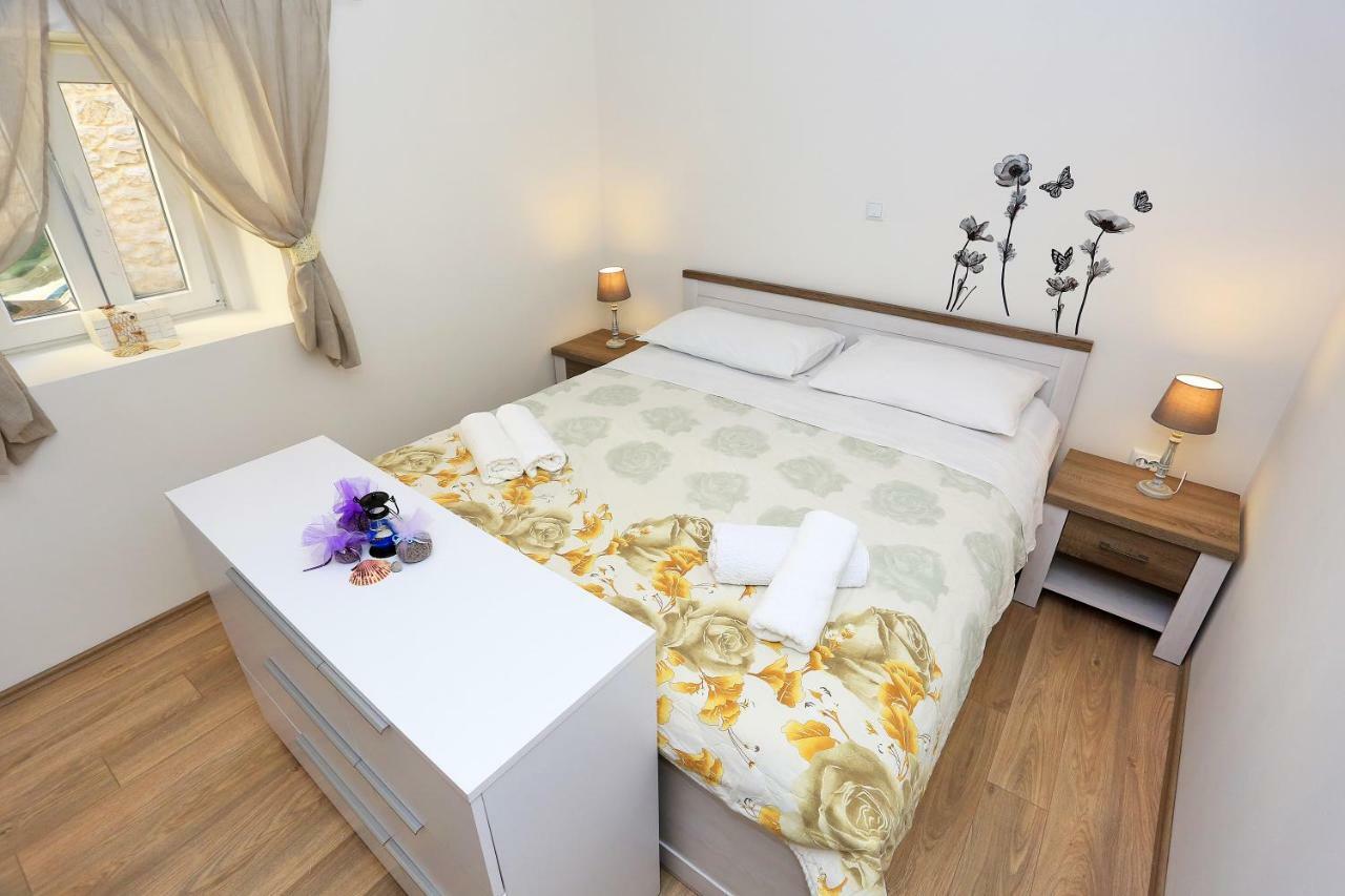 Bruno Lucija Apartment *
