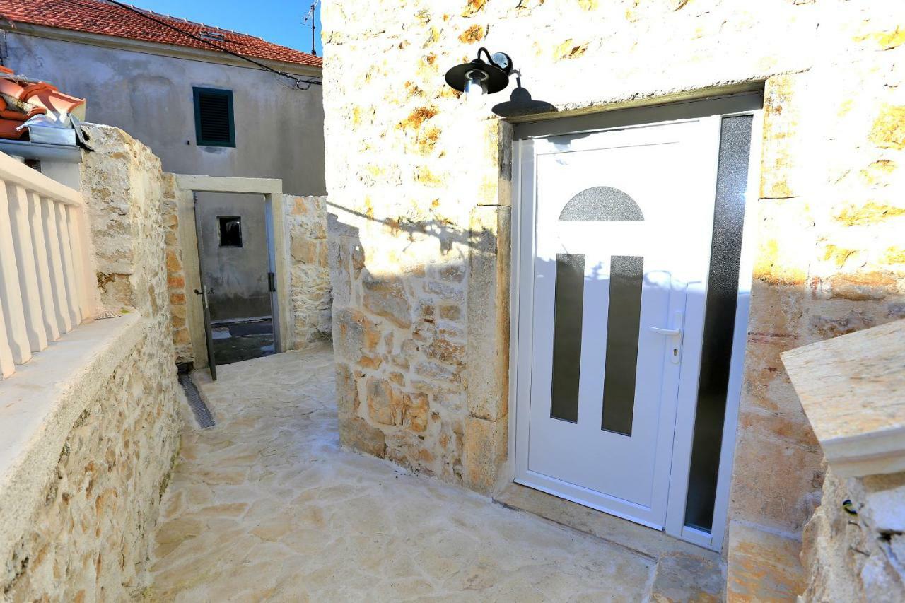 Bruno Lucija Apartment Zadar